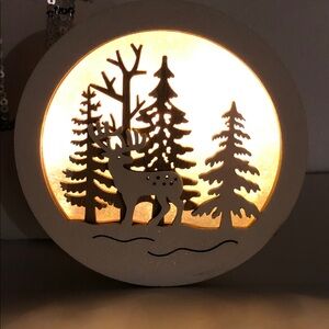 Woodland Deer Silhouette Light
